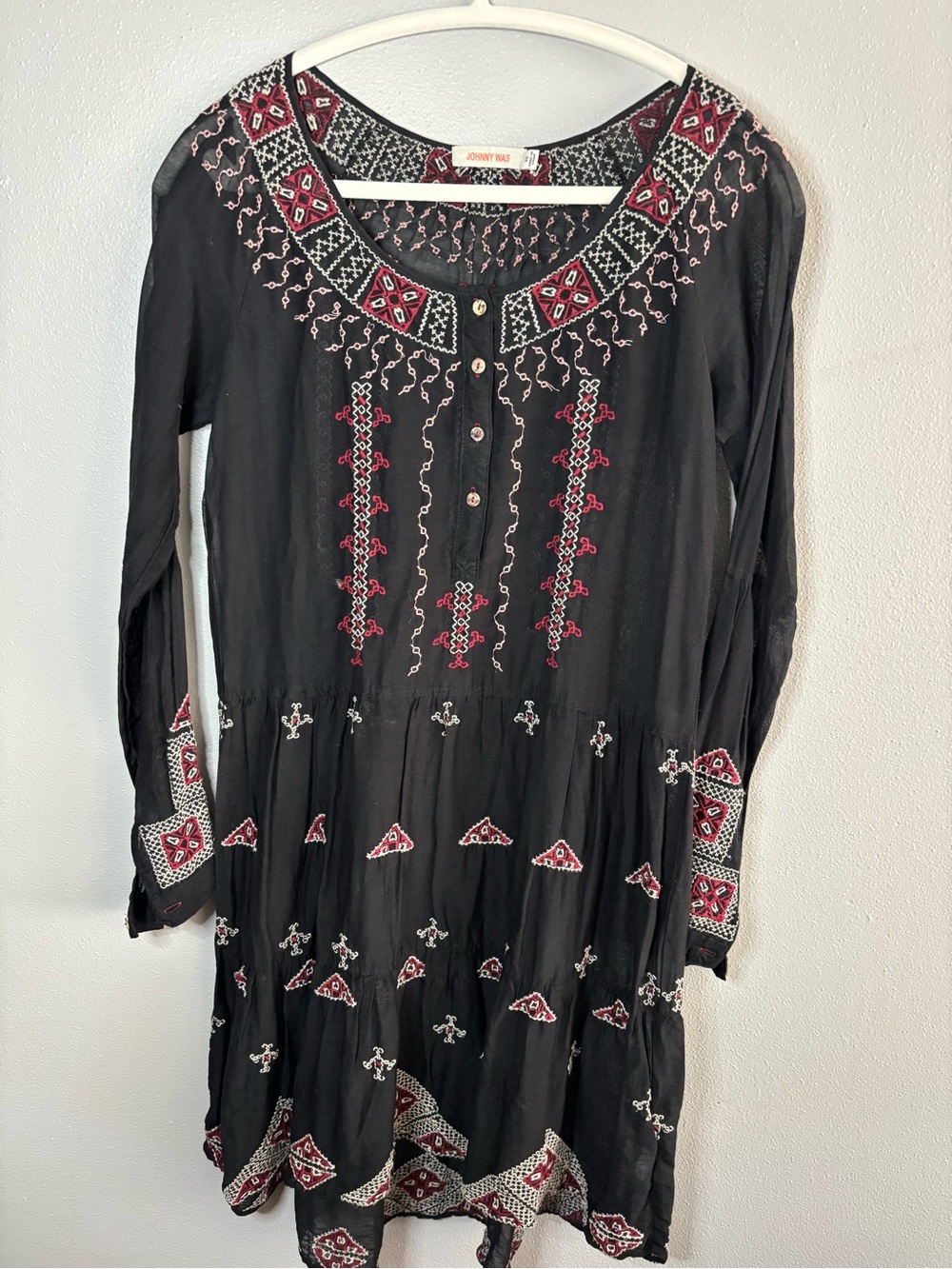 Johnny Was Embroidered Boho Dress 17”Ptp 36-37” length 70 cotton 30 silk